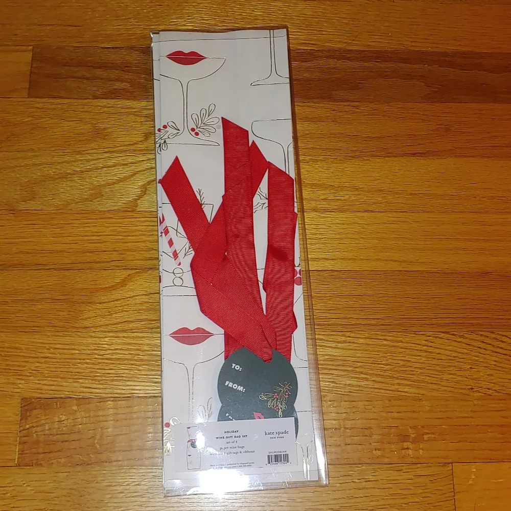 Kate Spade Holiday Wine Gift Bag Set of 4 with candy canes & holly
